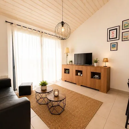 Le Vélodrome Maison Cosy Avec Jardin&terrasse * La Rochelle (Charente-Maritime)